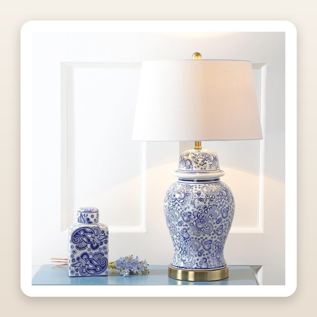 The Blue-and-White Ceramic Lamp That Gives a Nightstand That Quiet-Luxury Chinoiserie Look