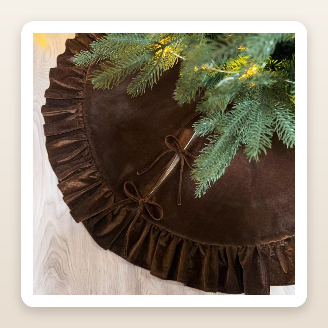 Christmas Tree Ideas 2026: The Chocolate Velvet Tree Skirt Everyone Is Switching To