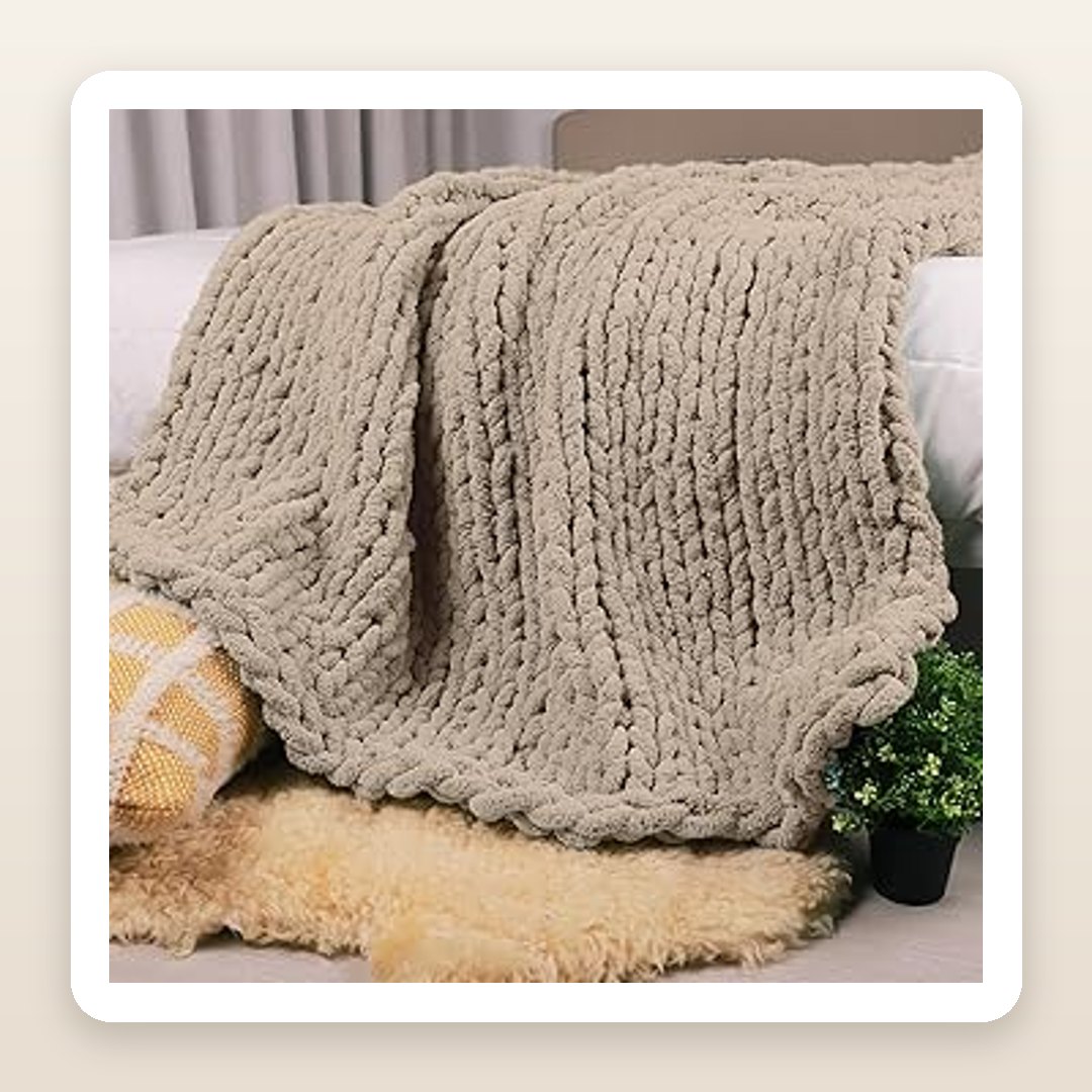 The Chunky Knit Throw That Makes You Want to Stay Curled Up