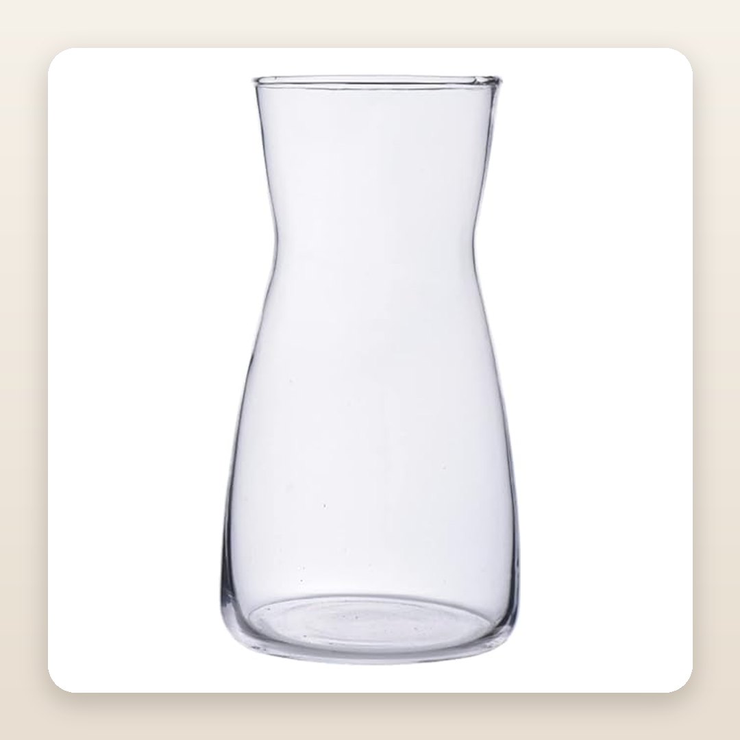 This Clear Glass Boho Vase Is the Quiet Hero of Every Flower Arrangement
