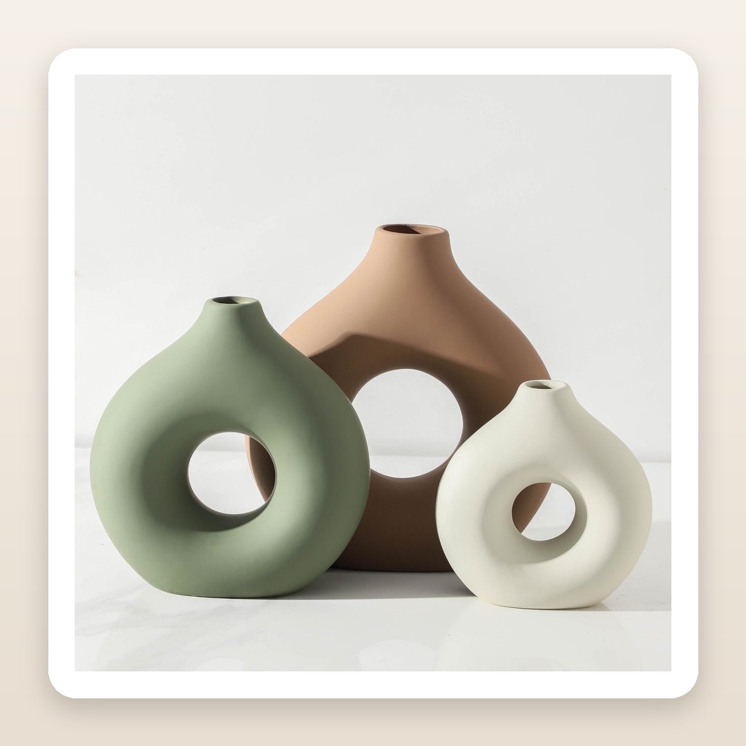 The Donut Vase Trio Making Entryway Table Decor Look Expensive