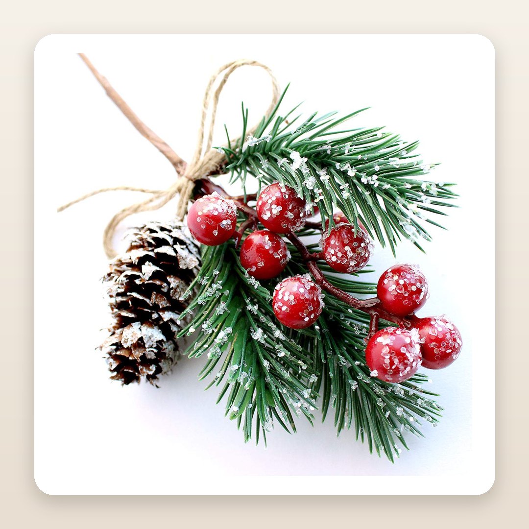 Christmas Tree Ideas 2026: The 8 Frosted Berry and Pinecone Picks That Fill Bare Spots